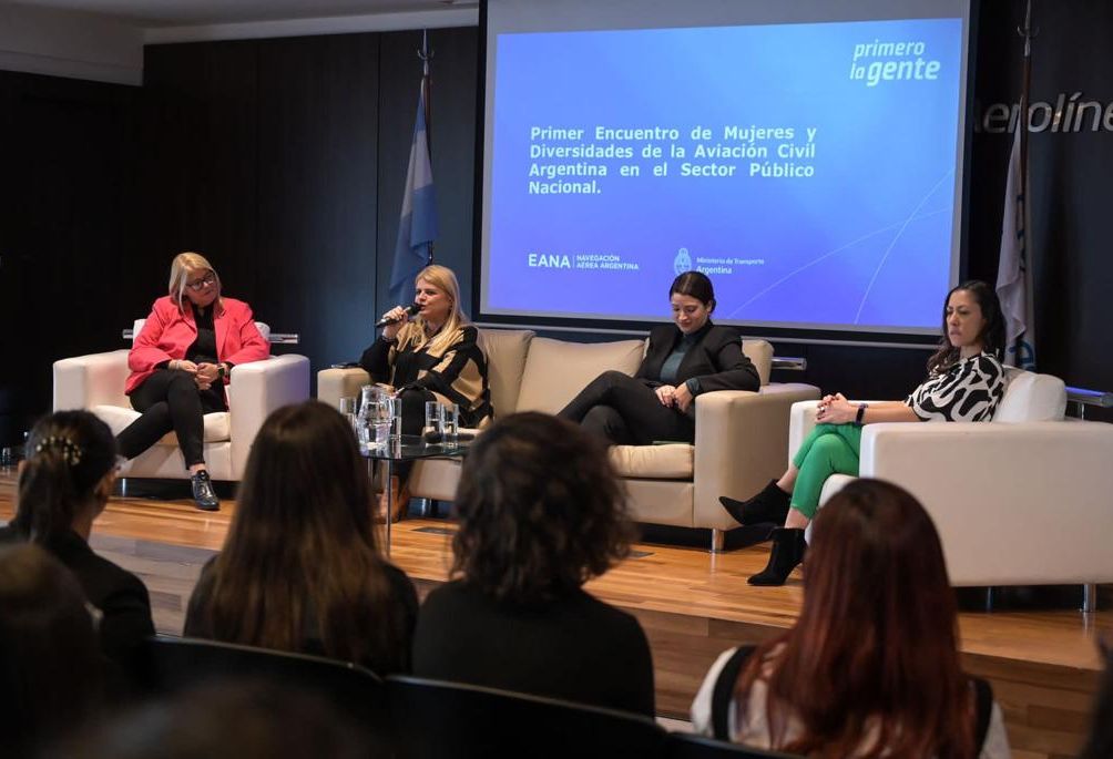 Primer Encuentro de Mujeres y Diversidades del Sector Aeronáutico.