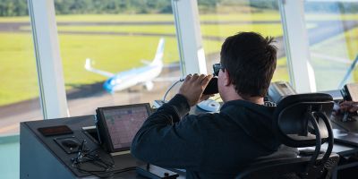 Controlador de Tránsito Aéreo