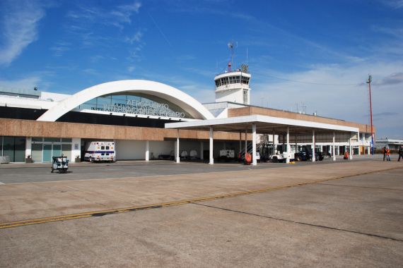 cierre de aeropuerto de rosario por trabajos en-pista