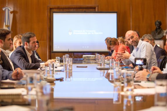 El Ministerio de Transporte de la Nación presentó los avances del Plan de Infraestructura y Tecnología de Navegación Aérea